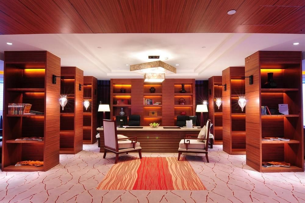 Landison Plaza International Hotel Zhenjiang  Interior photo